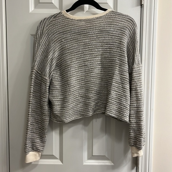 Womens Cropped Urban Romantics Sweater - Picture 2 of 3